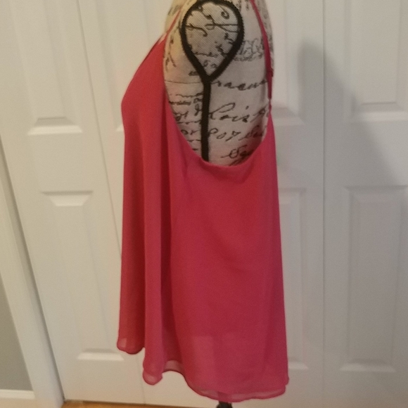 Torrid size 0, tank, flowing fit - Picture 3 of 4